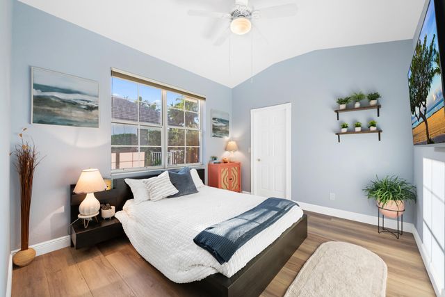 8019 S Savannah Circle, Davie, FL 33328