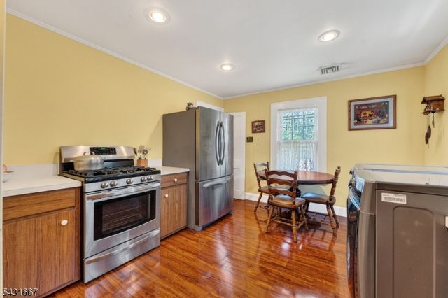 401 Union Ave, Scotch Plains Twp., NJ 07076