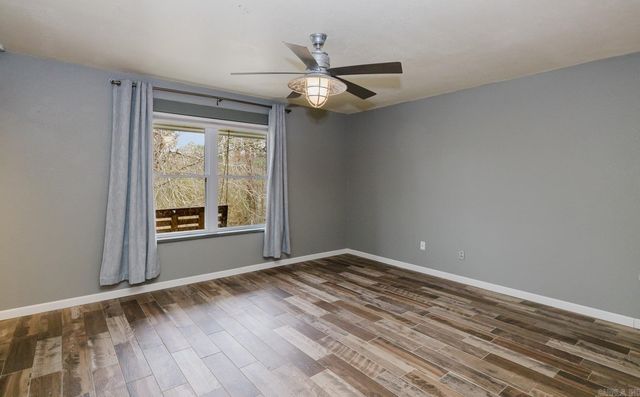 104 Rainbow Lane, Hot Springs, AR 71913