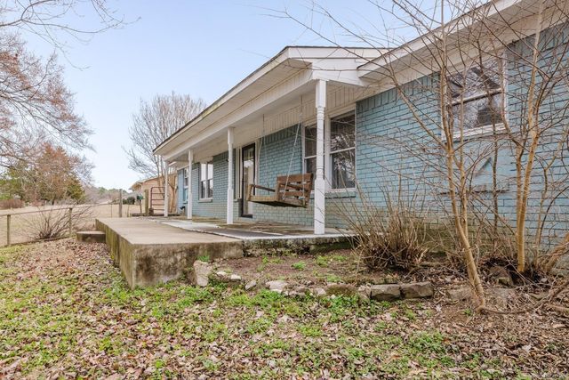 104 Rainbow Lane, Hot Springs, AR 71913