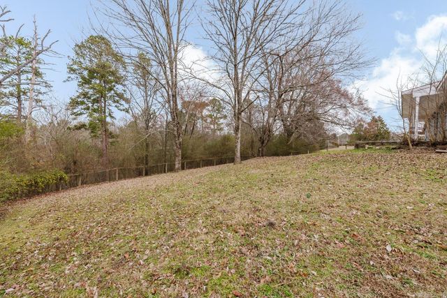 104 Rainbow Lane, Hot Springs, AR 71913