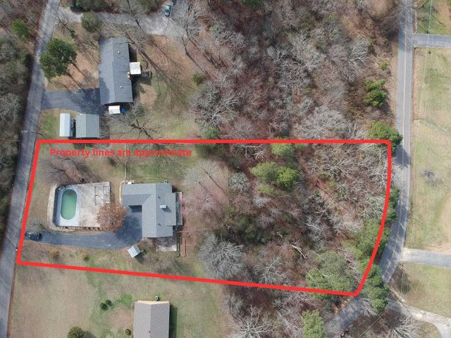 104 Rainbow Lane, Hot Springs, AR 71913