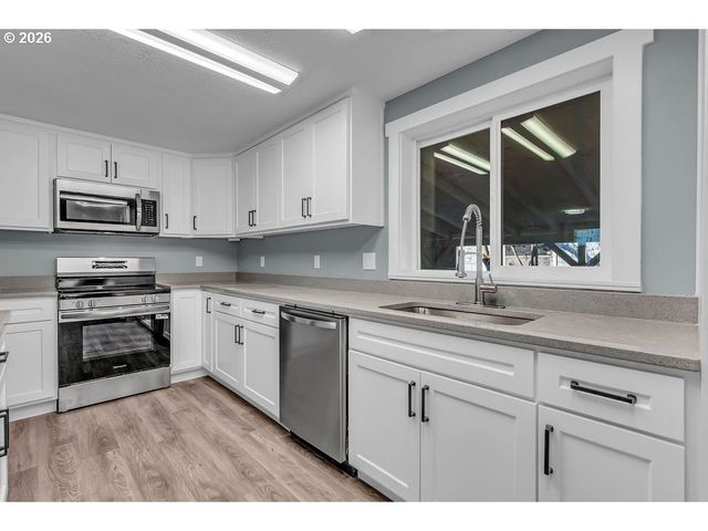 13620 Sw BEEF BEND Rd 51, Portland, OR 97224