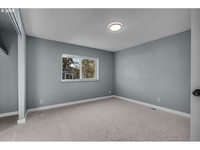 13620 Sw BEEF BEND Rd 51, Portland, OR 97224