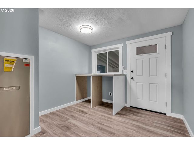 13620 Sw BEEF BEND Rd 51, Portland, OR 97224