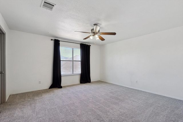 10740 Irish Glen Trail, Fort Worth, TX 76052