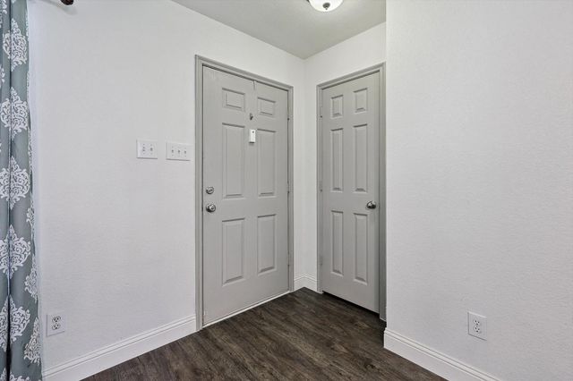 10740 Irish Glen Trail, Fort Worth, TX 76052
