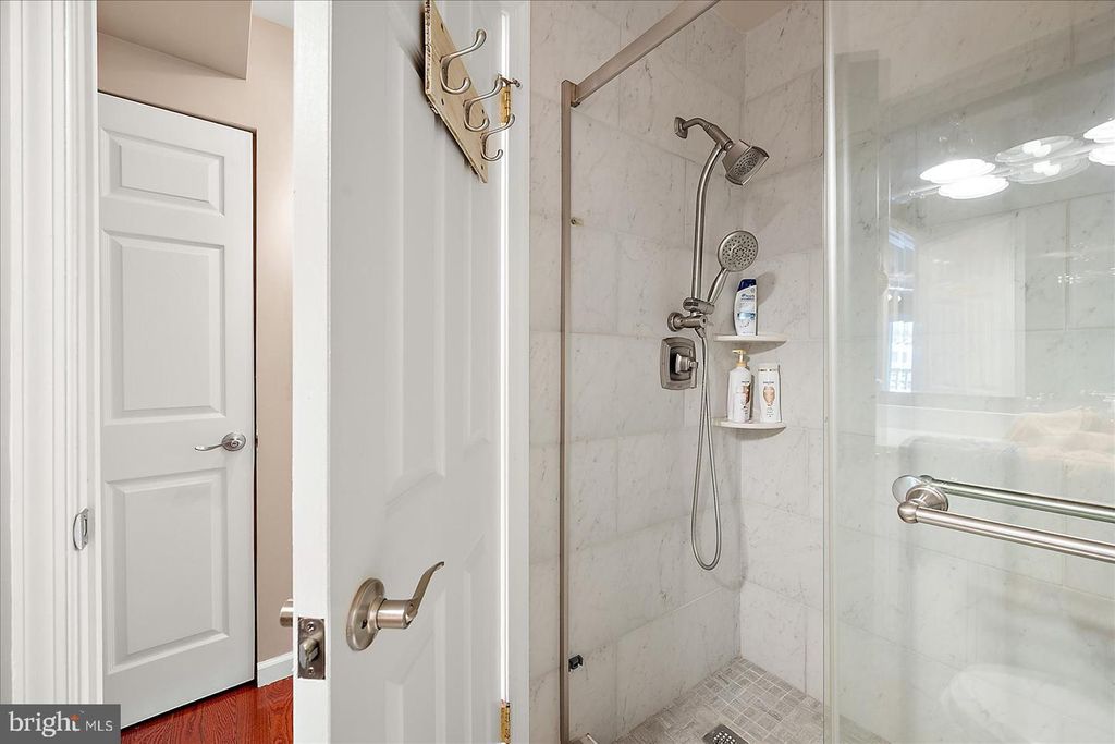 Image 22 of property listing at 14402 JARVIS AVE #2C, Ocean City, MD 21842