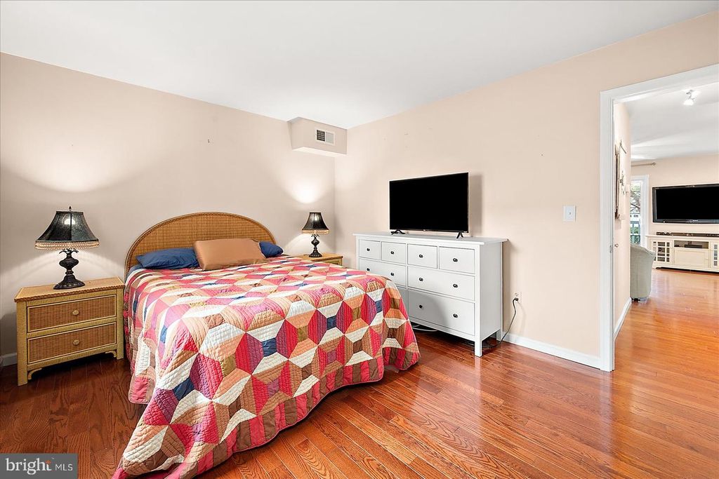 Image 25 of property listing at 14402 JARVIS AVE #2C, Ocean City, MD 21842