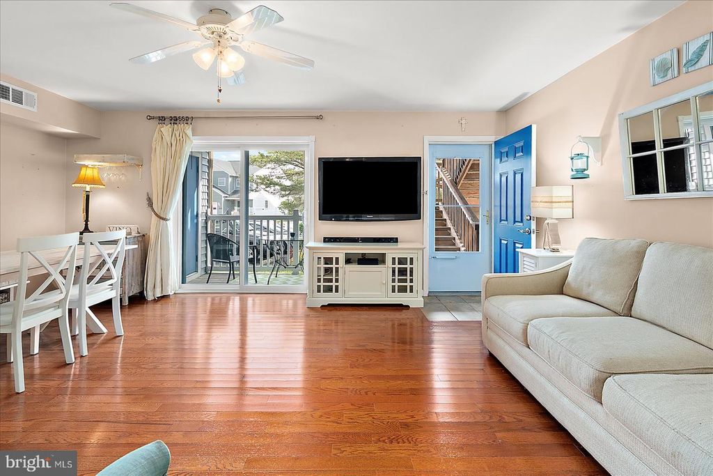 Image 9 of property listing at 14402 JARVIS AVE #2C, Ocean City, MD 21842