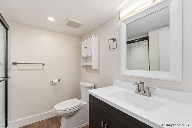 808 CAHILL DR, Cheyenne, WY 82007