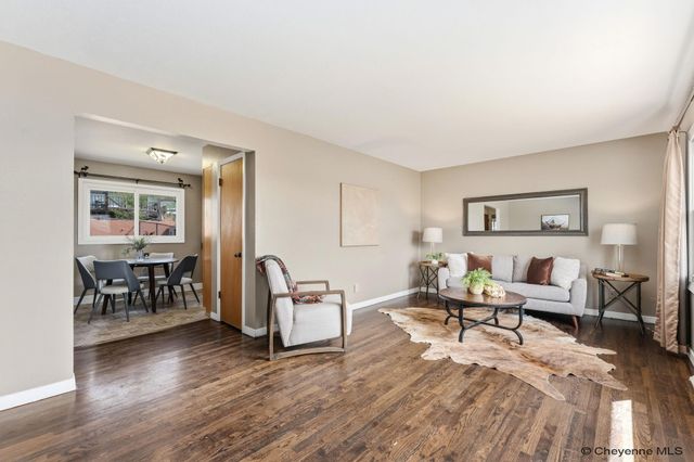 808 CAHILL DR, Cheyenne, WY 82007