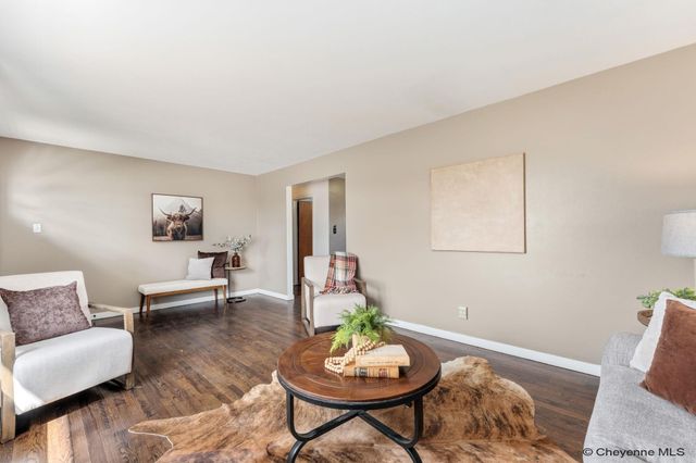 808 CAHILL DR, Cheyenne, WY 82007