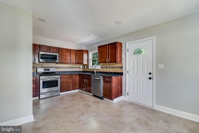 109 S HURON DR, Oxon Hill, MD 20745