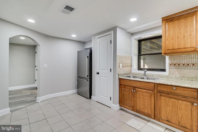 109 S HURON DR, Oxon Hill, MD 20745