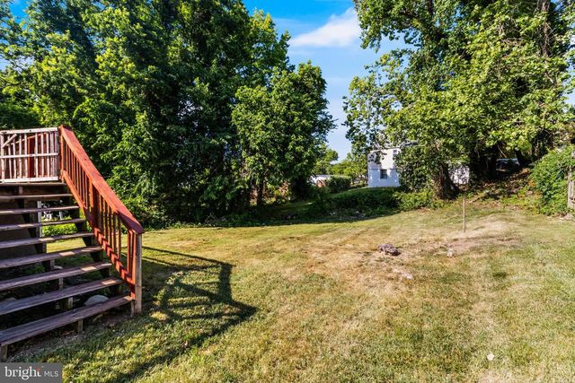 109 S HURON DR, Oxon Hill, MD 20745