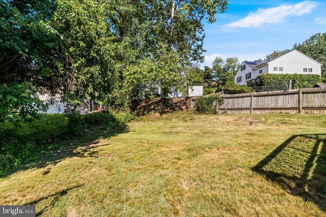 109 S HURON DR, Oxon Hill, MD 20745