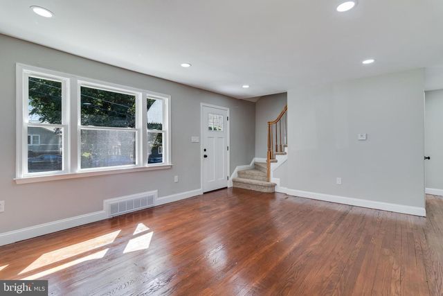 109 S HURON DR, Oxon Hill, MD 20745