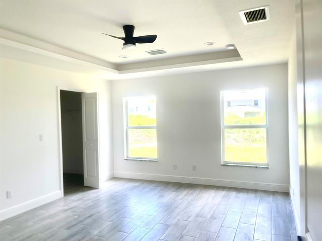 1260 Larkspur Street SE, Palm Bay, FL 32909