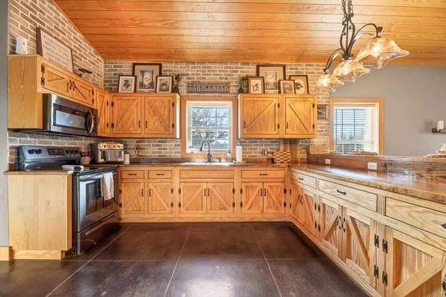 2145 Eutaw Road, Holly Hill, SC 29059