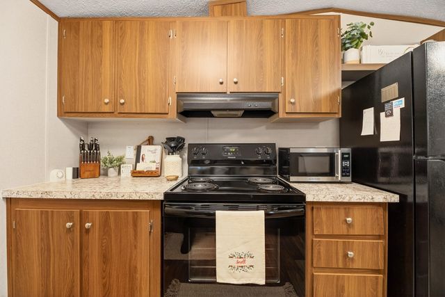 2145 Eutaw Road, Holly Hill, SC 29059