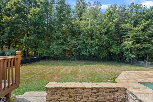 123 Hedgewood Drive, Mooresville, NC 28115