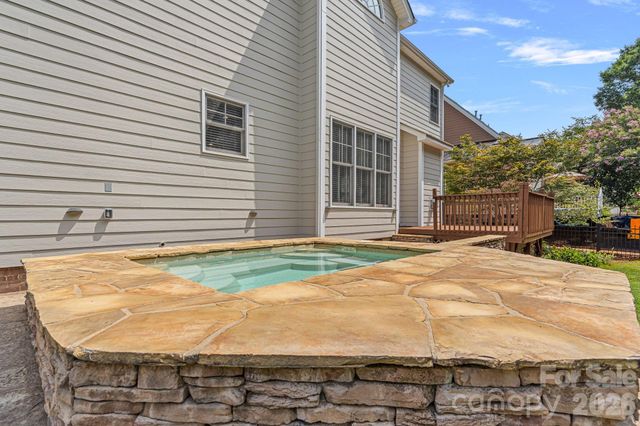123 Hedgewood Drive, Mooresville, NC 28115