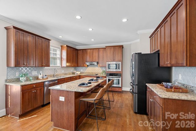 123 Hedgewood Drive, Mooresville, NC 28115