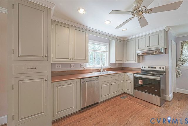 2201 Spider Dr, Henrico, VA 23228