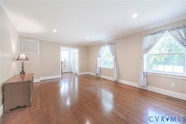 2201 Spider Dr, Henrico, VA 23228