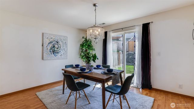 28843 213th Court SE, Kent, WA 98042