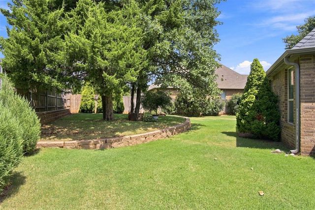 1017 Bayonne Bridge Court, Edmond, OK 73034