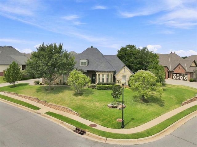 1017 Bayonne Bridge Court, Edmond, OK 73034
