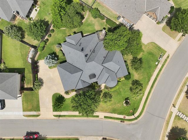 1017 Bayonne Bridge Court, Edmond, OK 73034