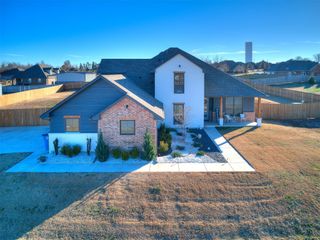 2836 SE 42nd Street, Norman, OK 73072