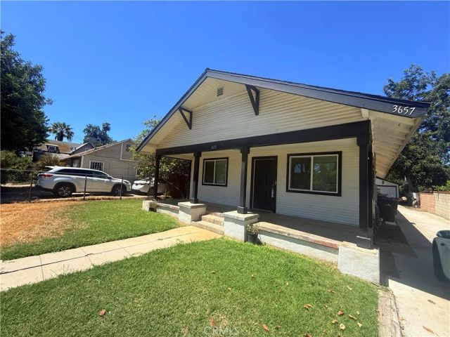 3655 Comer Ave, Riverside, CA 92507