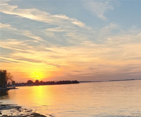 11609 State Route 3 91, Henderson, NY 13605