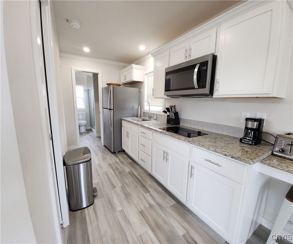 11609 State Route 3 91, Henderson, NY 13605