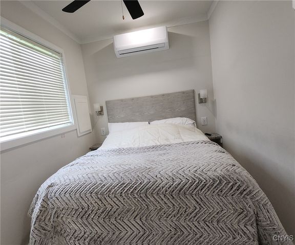 11609 State Route 3 91, Henderson, NY 13605