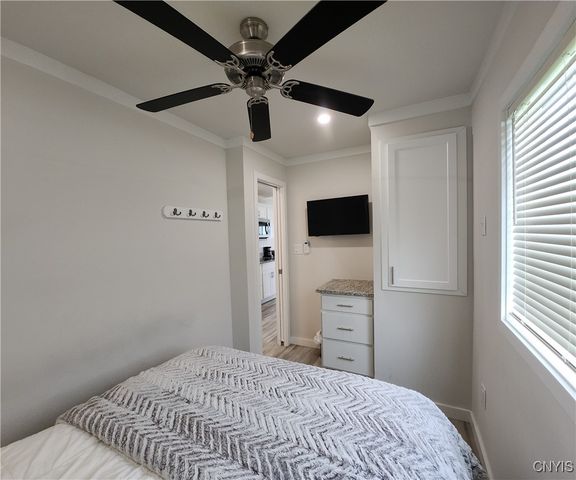 11609 State Route 3 91, Henderson, NY 13605