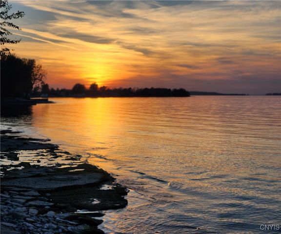 11609 State Route 3 91, Henderson, NY 13605