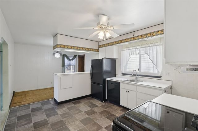 509 1st Street Ext, Kiskiminetas Twp, PA 15613