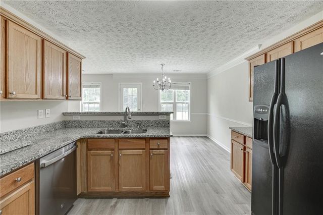 2979 Rusticwood Drive, Snellville, GA 30078