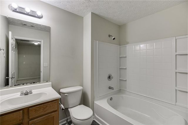 2979 Rusticwood Drive, Snellville, GA 30078