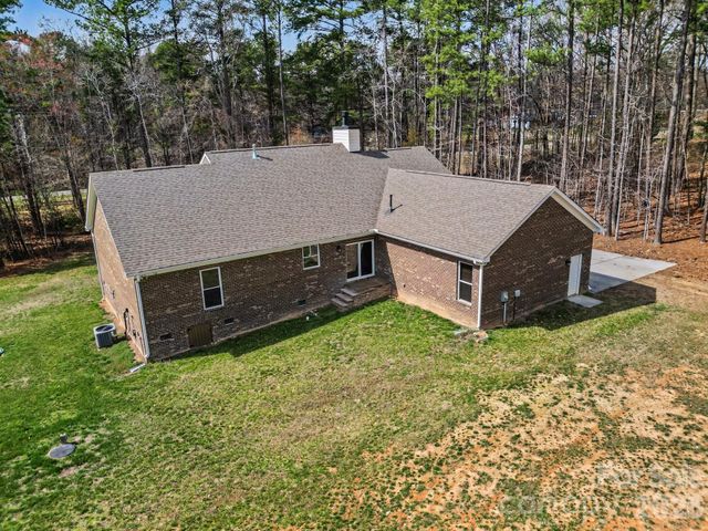 175 Cox Lake Road, Stanley, NC 28164