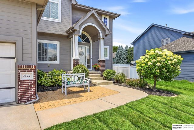 7414 S 171 Street, Omaha, NE 68136
