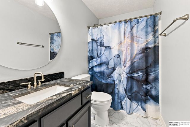 7414 S 171 Street, Omaha, NE 68136
