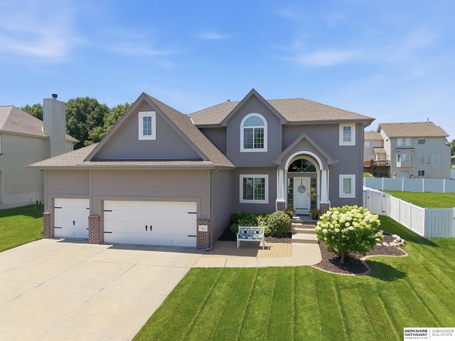 7414 S 171 Street, Omaha, NE 68136