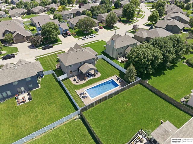 7414 S 171 Street, Omaha, NE 68136