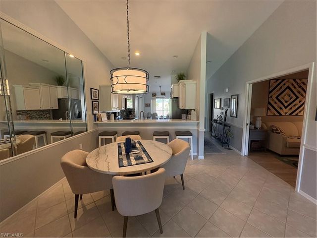 3705 Buttonwood WAY 1624, Naples, FL 34112